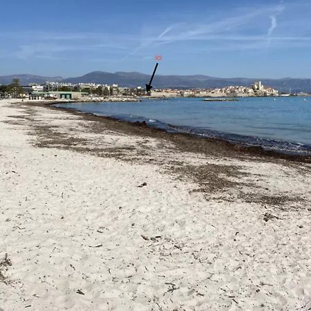 Vue Mer Et Remparts. Entre Vieille Ville Et Plages Antibes Exteriör bild